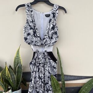 Bebe Monochrome Leaf Pattern Dress